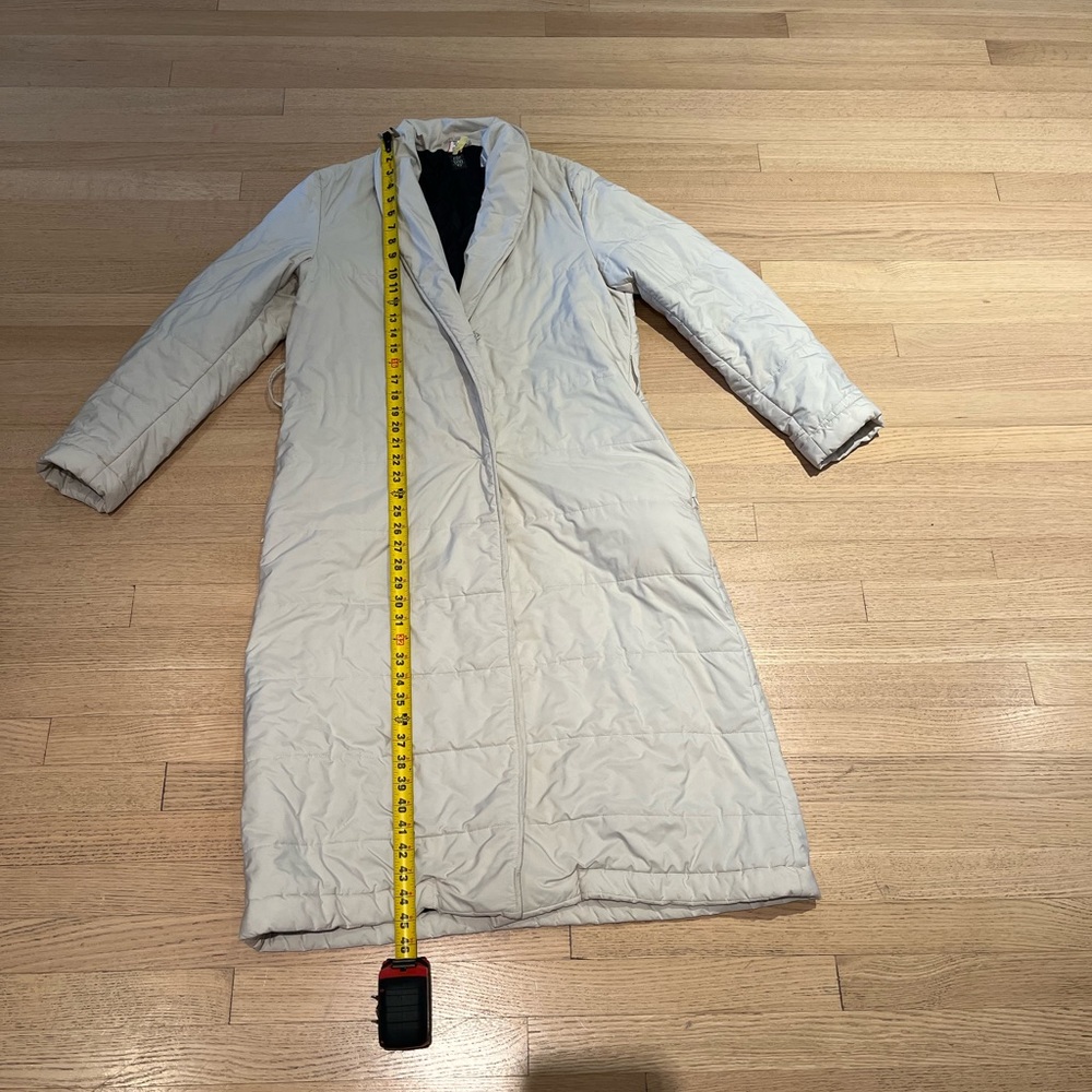 Elleventy lightweight belted puffer